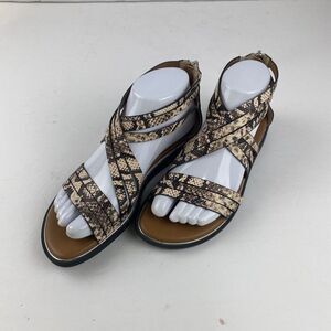 Franco Sarto Gaetana Flat Gladiator Sandals, Natural, 6.5 US / 36.5 EU / Women’s